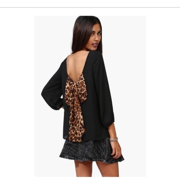 NEW CHEVRON TOP WITH LEOPARD BOW PLUS SIZE LARGE/XLARGE - Picture 4 of 10